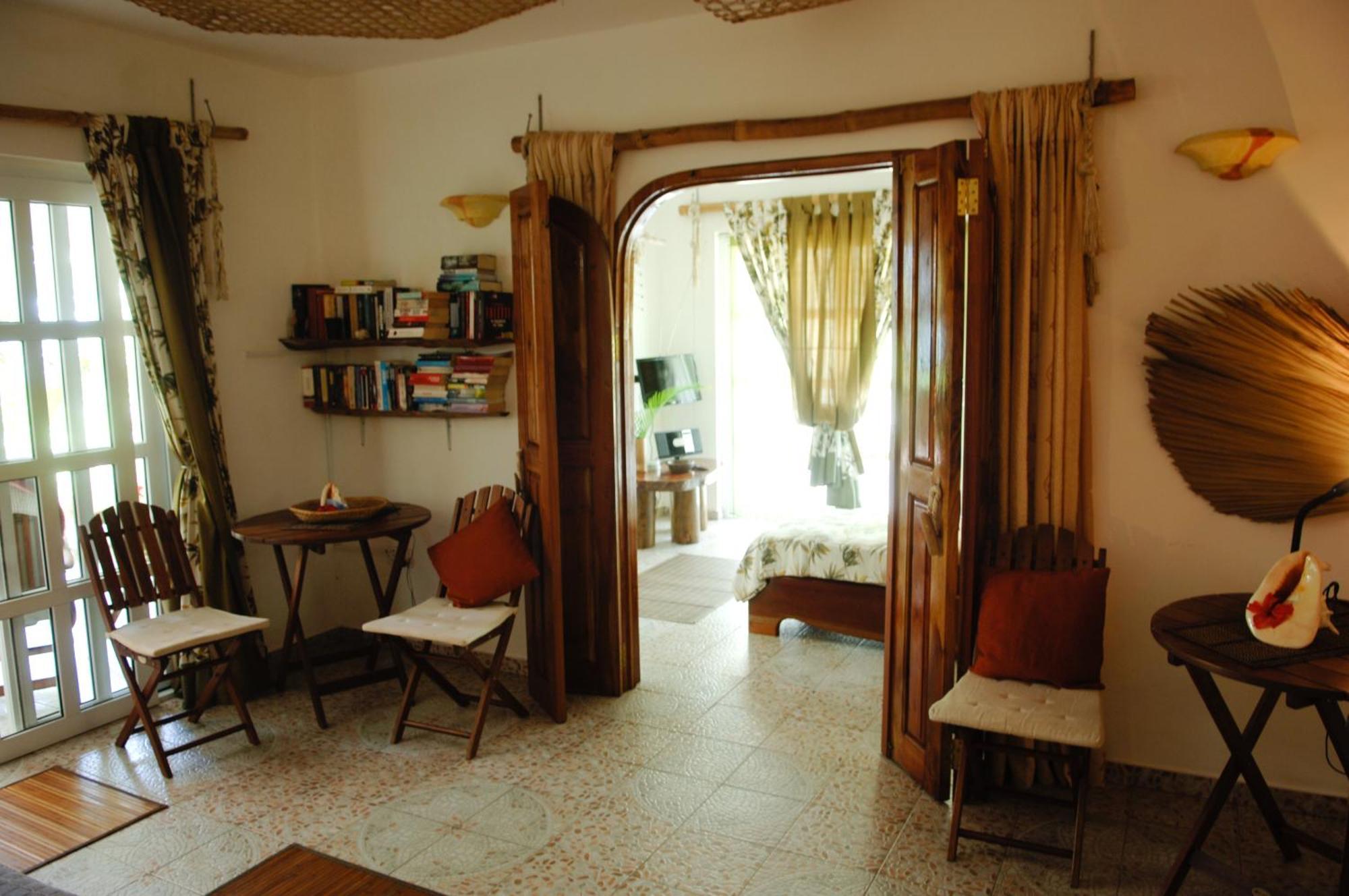 Beau Bamboo Apartment Beau Vallon  Ruang foto