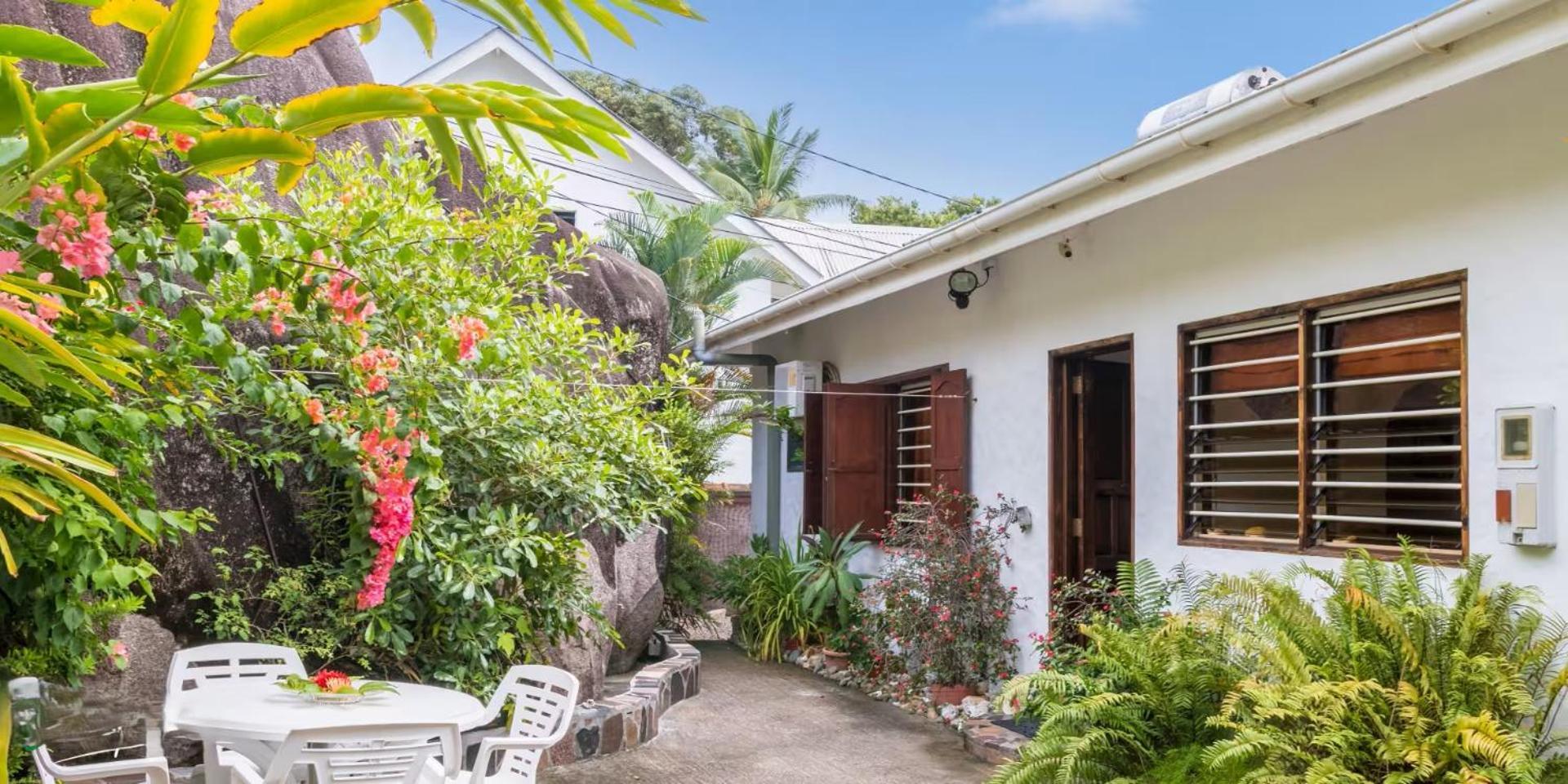 Beau Bamboo Apartment Beau Vallon  Bagian luar foto