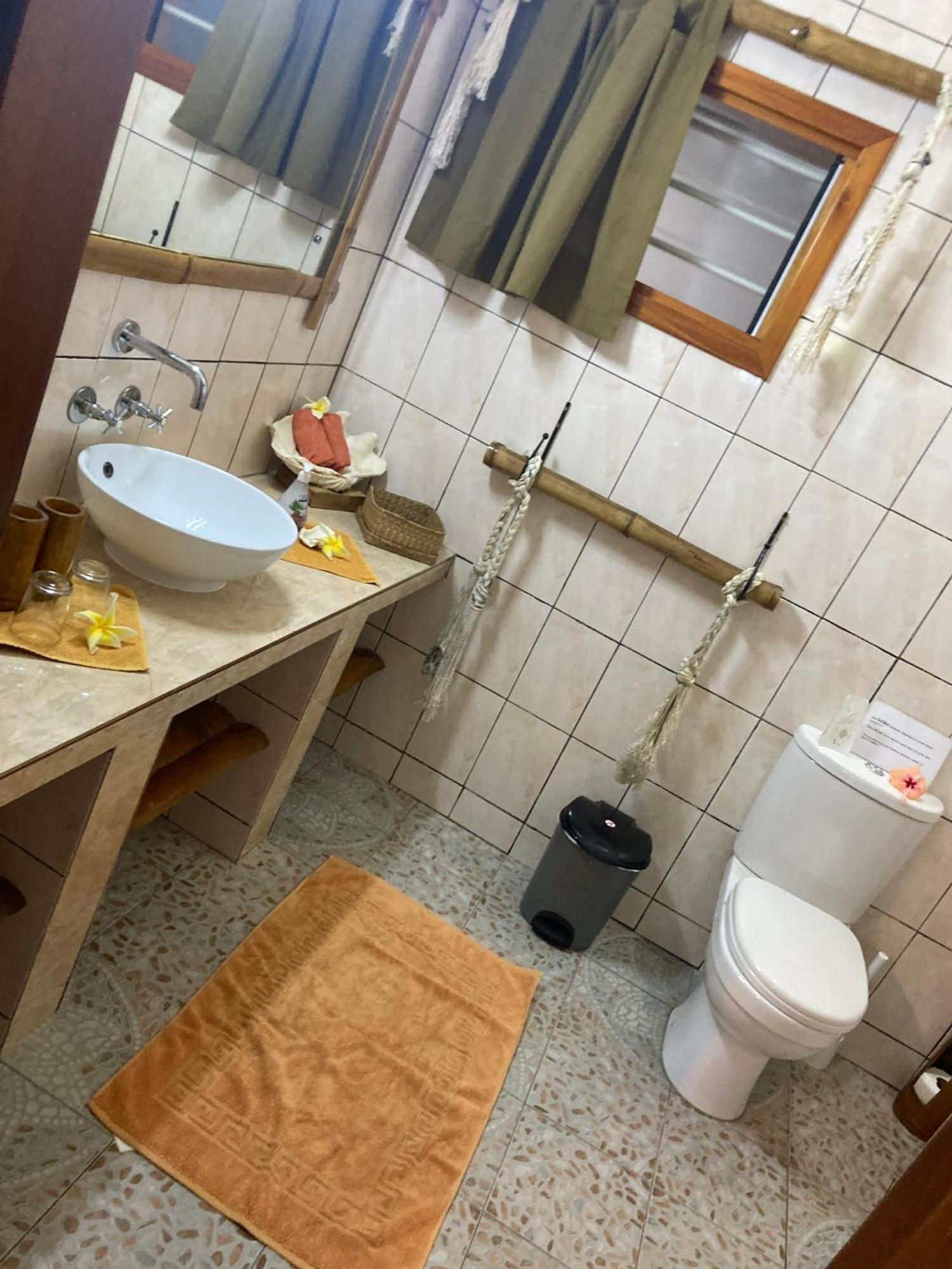 Beau Bamboo Apartment Beau Vallon  Bagian luar foto