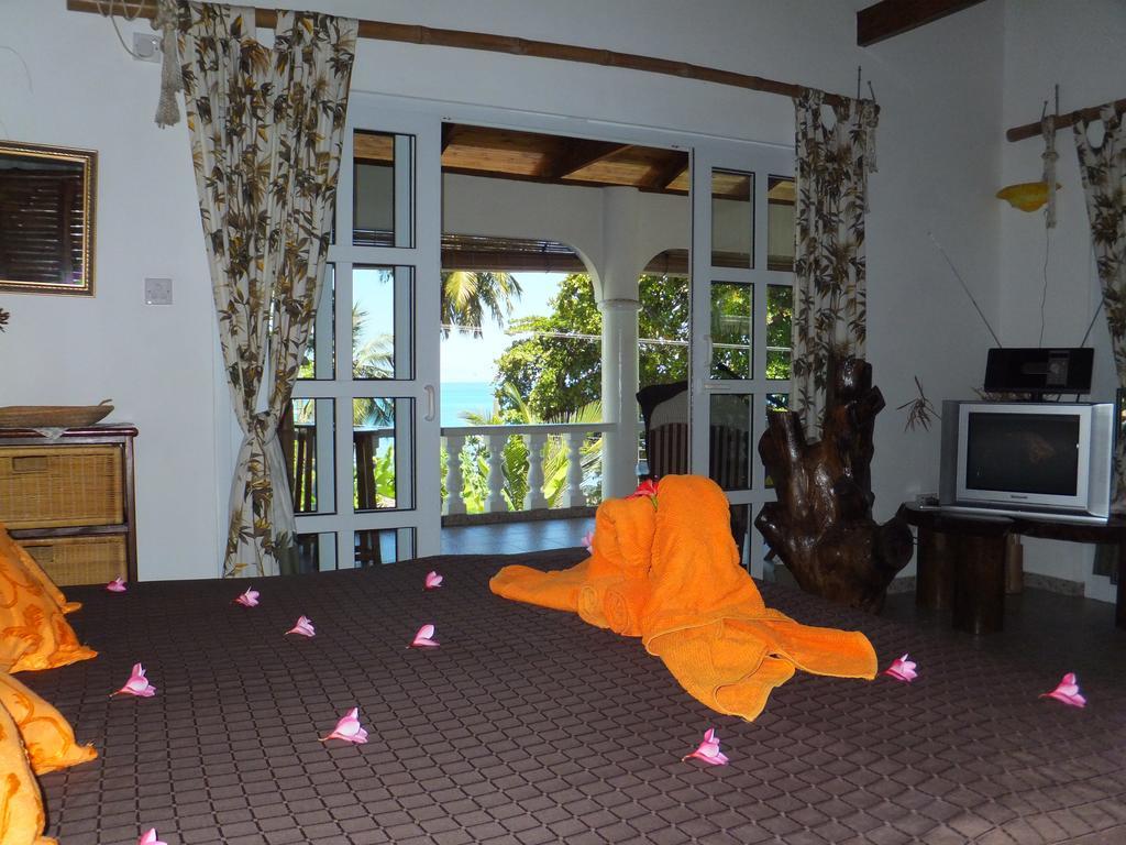 Beau Bamboo Apartment Beau Vallon  Bagian luar foto